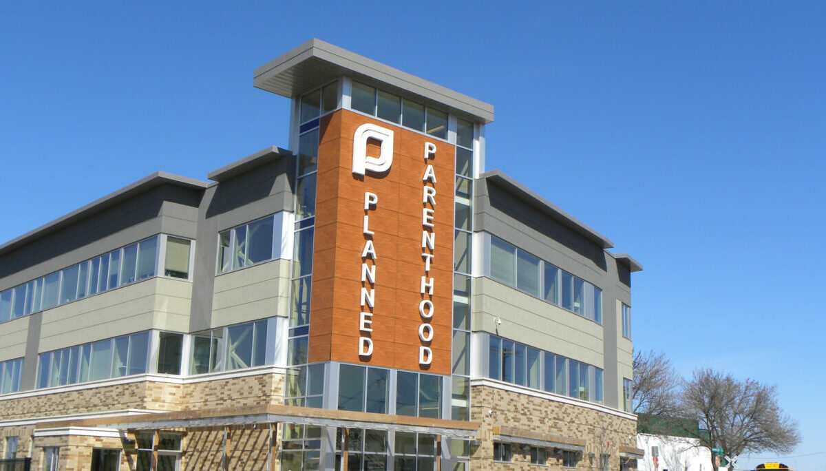 Undercover Exposé Reveals Planned Parenthood Aiding Secret Abortions for Minors